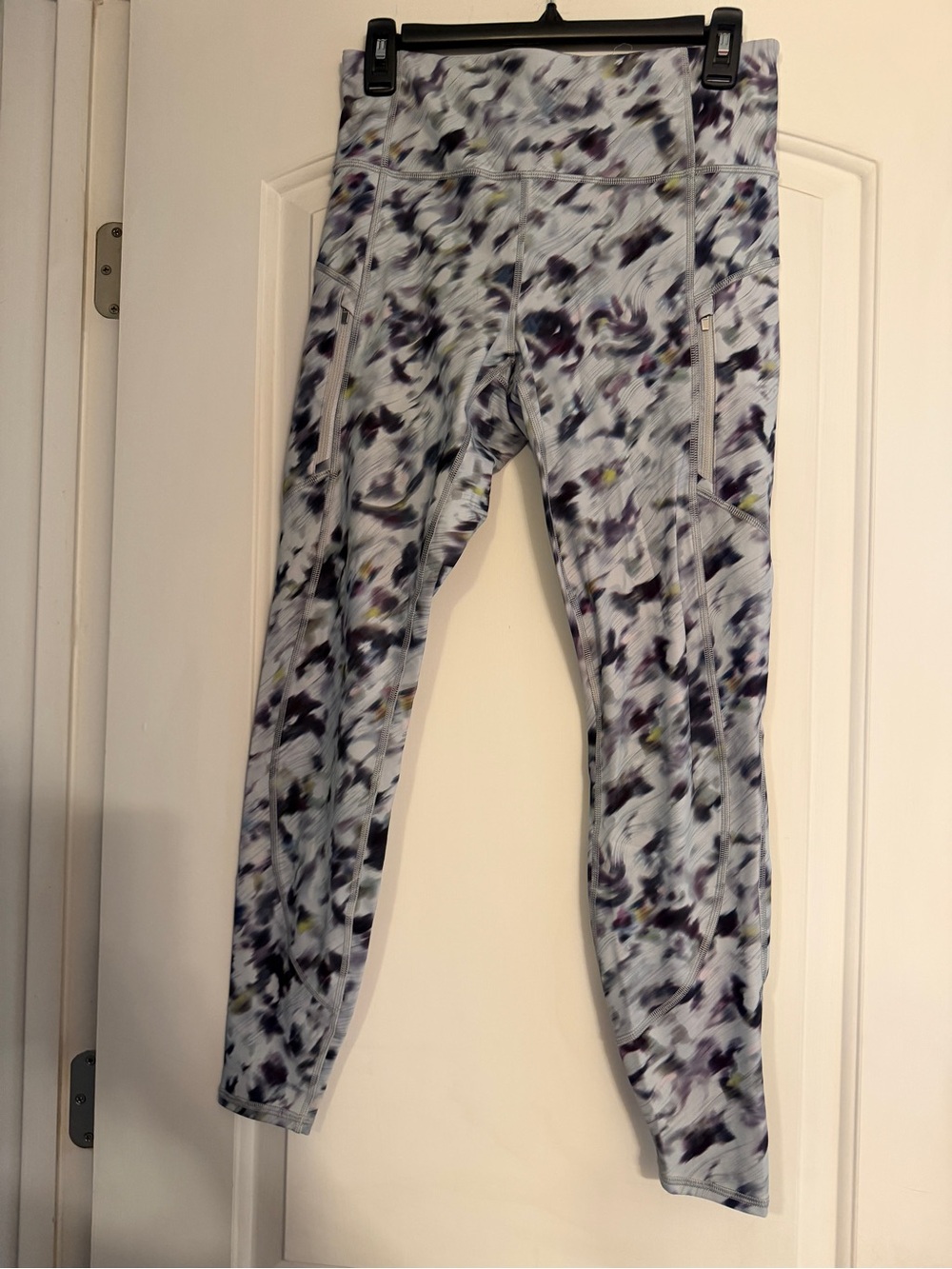 Athleta Rainer tight - Picture 5 of 6